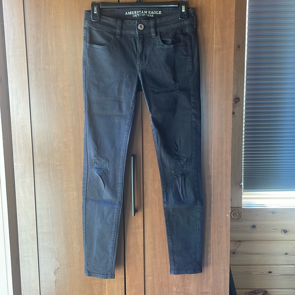 Black skinny jeans